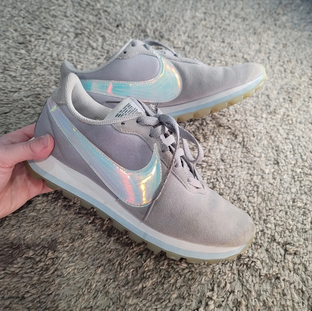 Nike Pre Love Ox Gray Suede Blue Iridescent Holographic Sneakers 7 - Picture 5 of 11